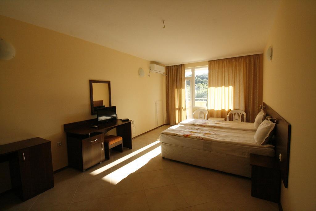 Hotel Marant Sozopol Exterior photo